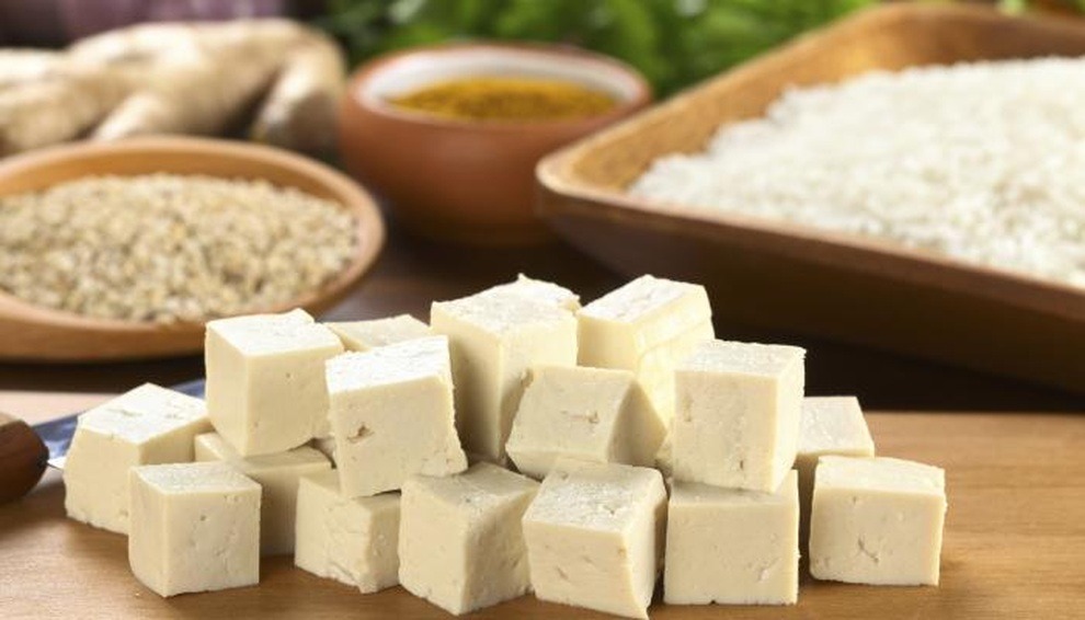 Vì sao có miếng đậu phụ mềm, có miếng lại bở: Người bán tiết lộ lý do- Ảnh 3.