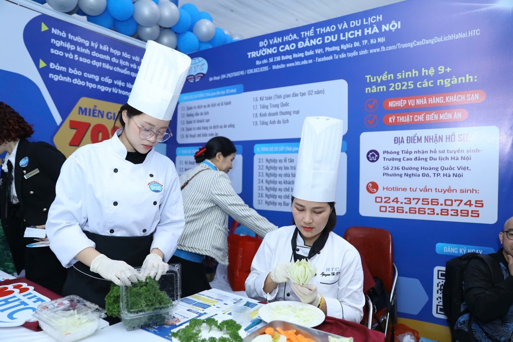 Vì sao sinh viên năm 2 đã được doanh nghiệp trả lương 30 triệu đồng/tháng? - 3