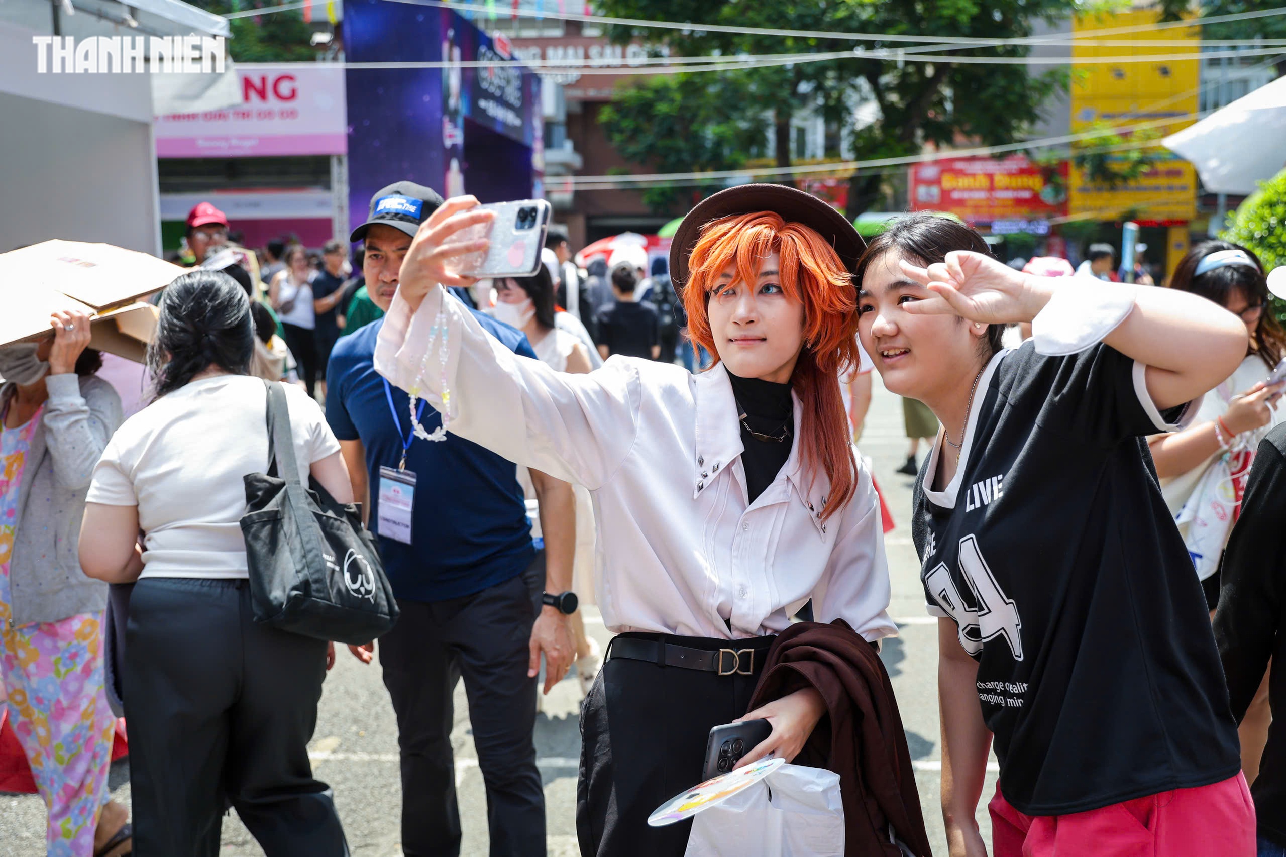 Siêu nhân Ultraman 'khuấy đảo' bế mạc lễ hội Việt - Nhật 2026- Ảnh 9. Siêu nhân Ultraman 'khuấy đảo' bế mạc lễ hội Việt - Nhật 2026- Ảnh 9.