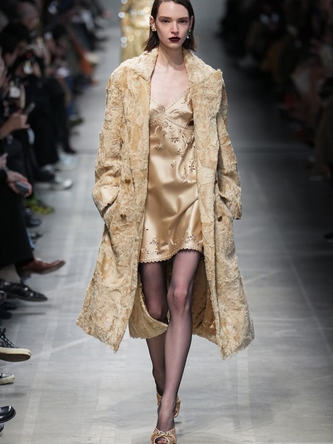 Mẹo phối đồ theo xu hướng vintage revival chuẩn fashionista hiệu quả- Ảnh 8.