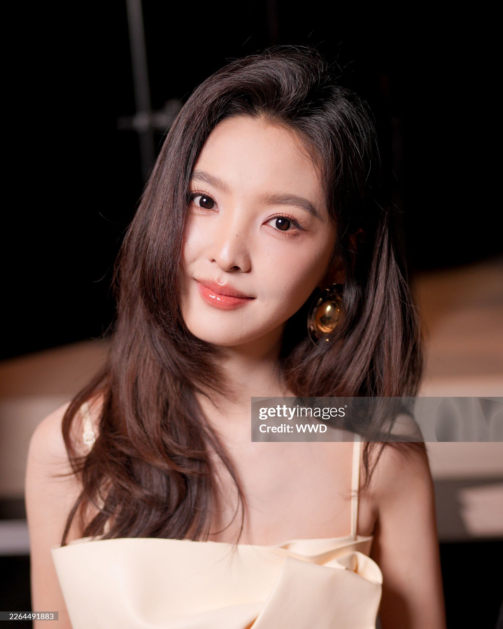 Bạch nguyệt quang Cbiz chào camera 1 giây mà lụy 9 tháng 10 ngày: Visual 