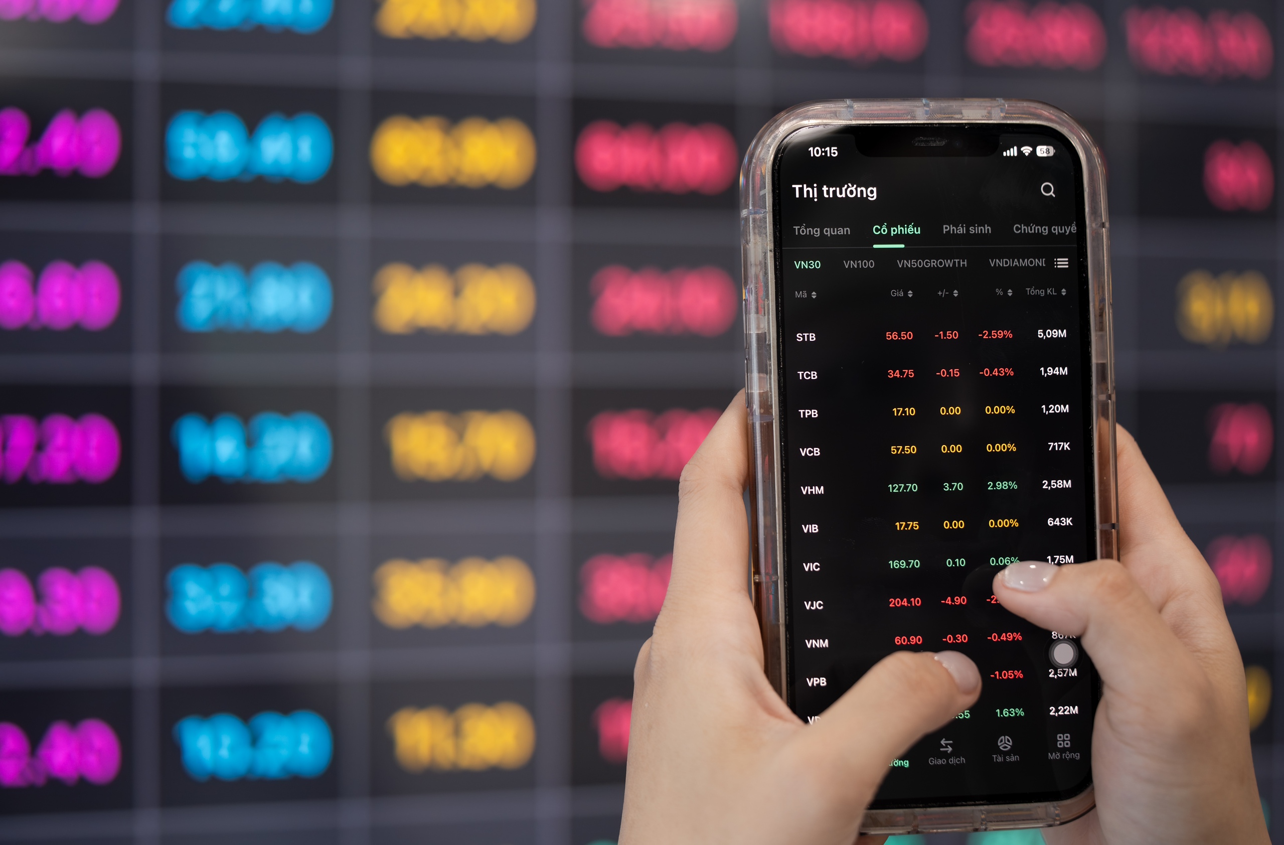 Tin tức sáng 9-3: Cử tri bị tạm giữ, tạm giam bầu cử thế nào? 3 người phát ngôn các cơ quan - Ảnh 4.