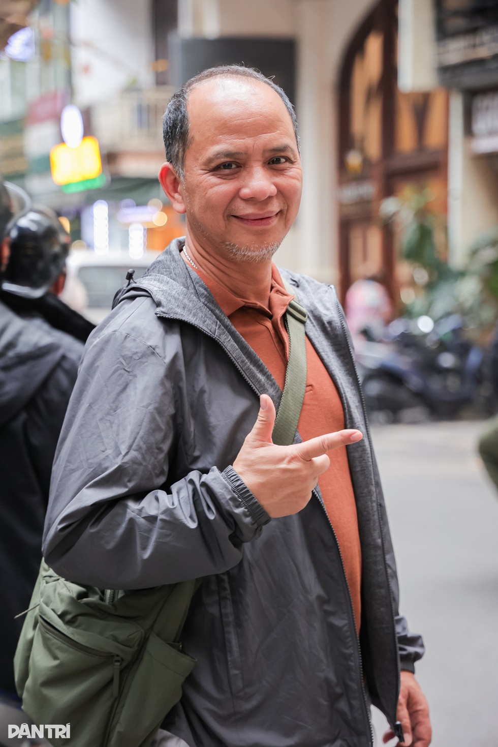 “Gã đểu” Anh Tuấn: Thu nhập của tôi chỉ đủ sống, vẫn vay tiền ngân hàng - 4