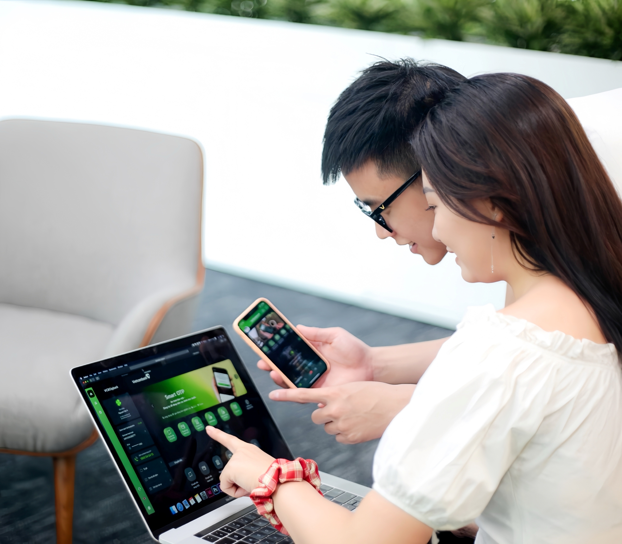 Một ngày ở TP.HCM: Đi metro, ăn tối, đặt chuyến đi… bằng một chạm - Ảnh 2.