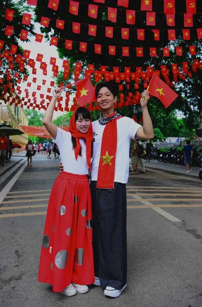 Một nam ca sĩ Vbiz bất ngờ thông báo đã kết hôn từ 6 năm trước 3 Một nam ca sĩ Vbiz bất ngờ thông báo đã kết hôn từ 6 năm trước