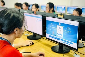 Người thầy và bài học về trách nhiệm công dân từ Cuộc thi công dân với bầu cử