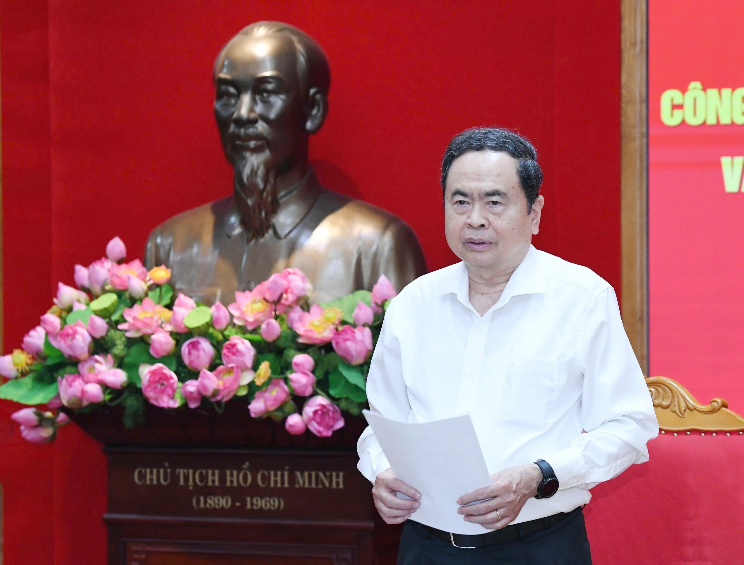 Công bố quyết định kiểm tra, giám sát Ban Thường vụ Đảng ủy các Cơ quan Đảng Trung ương - Ảnh 2.