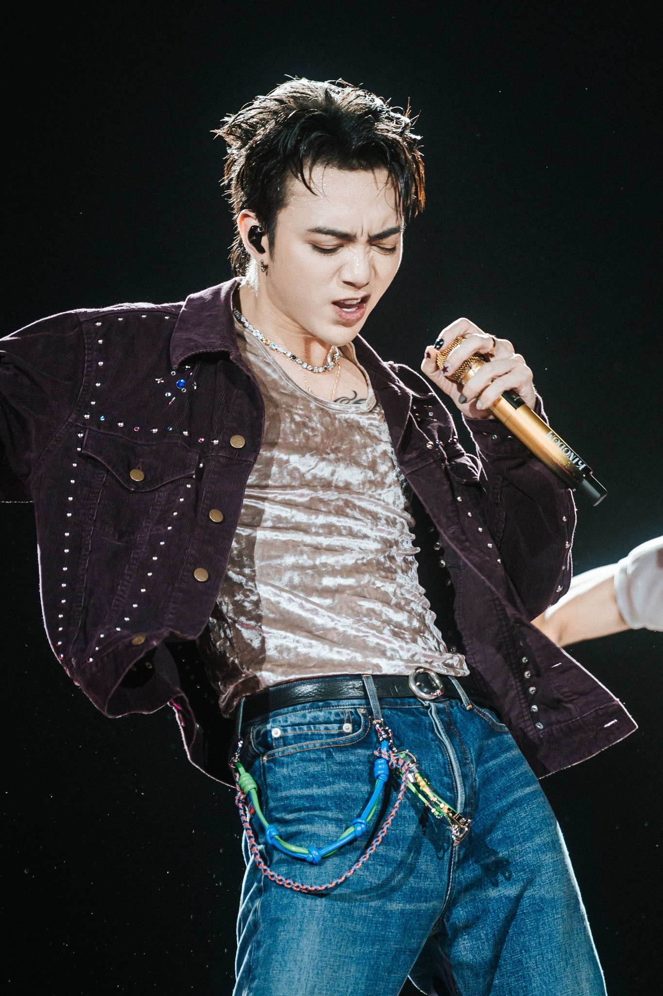 SOOBIN cấy tóc- Ảnh 3.