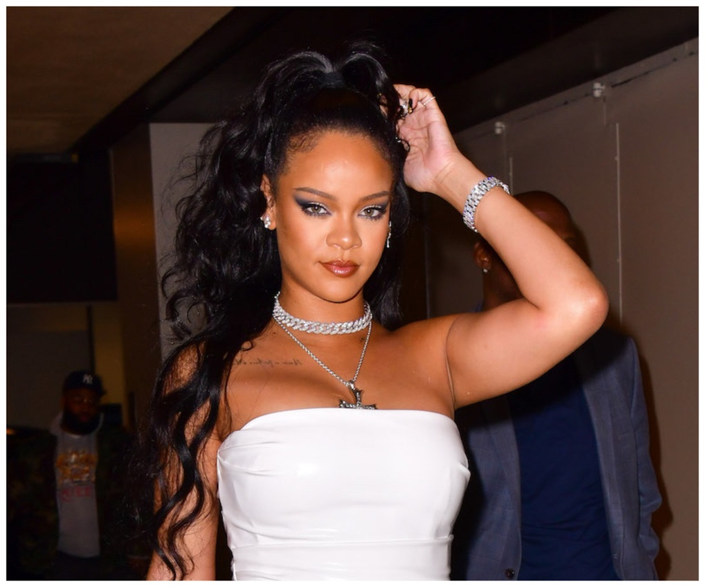 Biệt thự triệu USD của nữ ca sĩ tỷ phú Rihanna bị tấn công bằng súng - 3