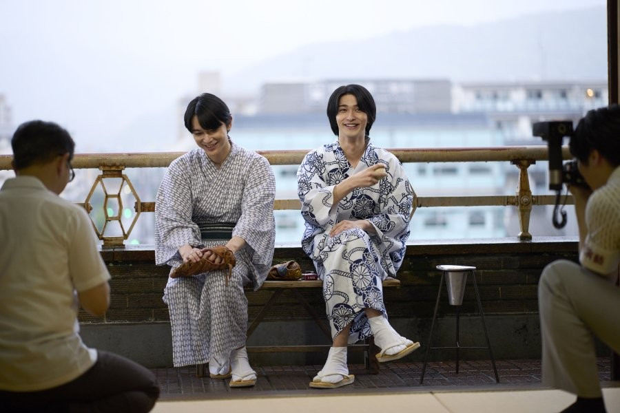 Bom tấn 3400 tỷ đang viral khắp MXH Việt: Nam chính đẹp đến ám ảnh, cả phim không chê nổi cảnh nào- Ảnh 7.