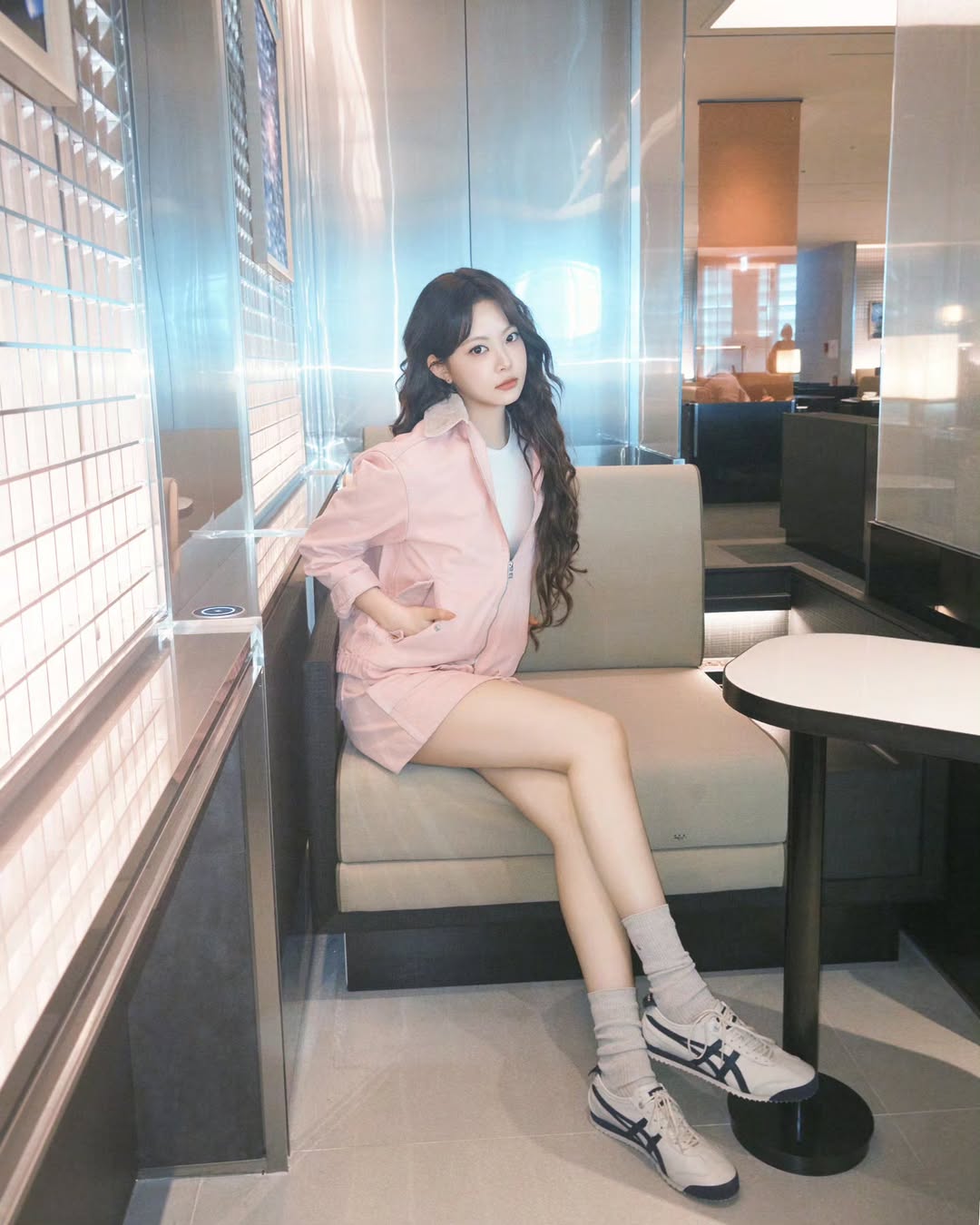 Nhan sắc giả dối của thành viên nhóm nữ bị ghét nhất Kpop, ai bảo giống “công chúa Kpop” vậy?- Ảnh 3.