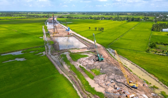 Đoạn cao tốc Cà Mau - Cái Nước vị trí qua xã Khánh Bình. Ảnh: An Minh