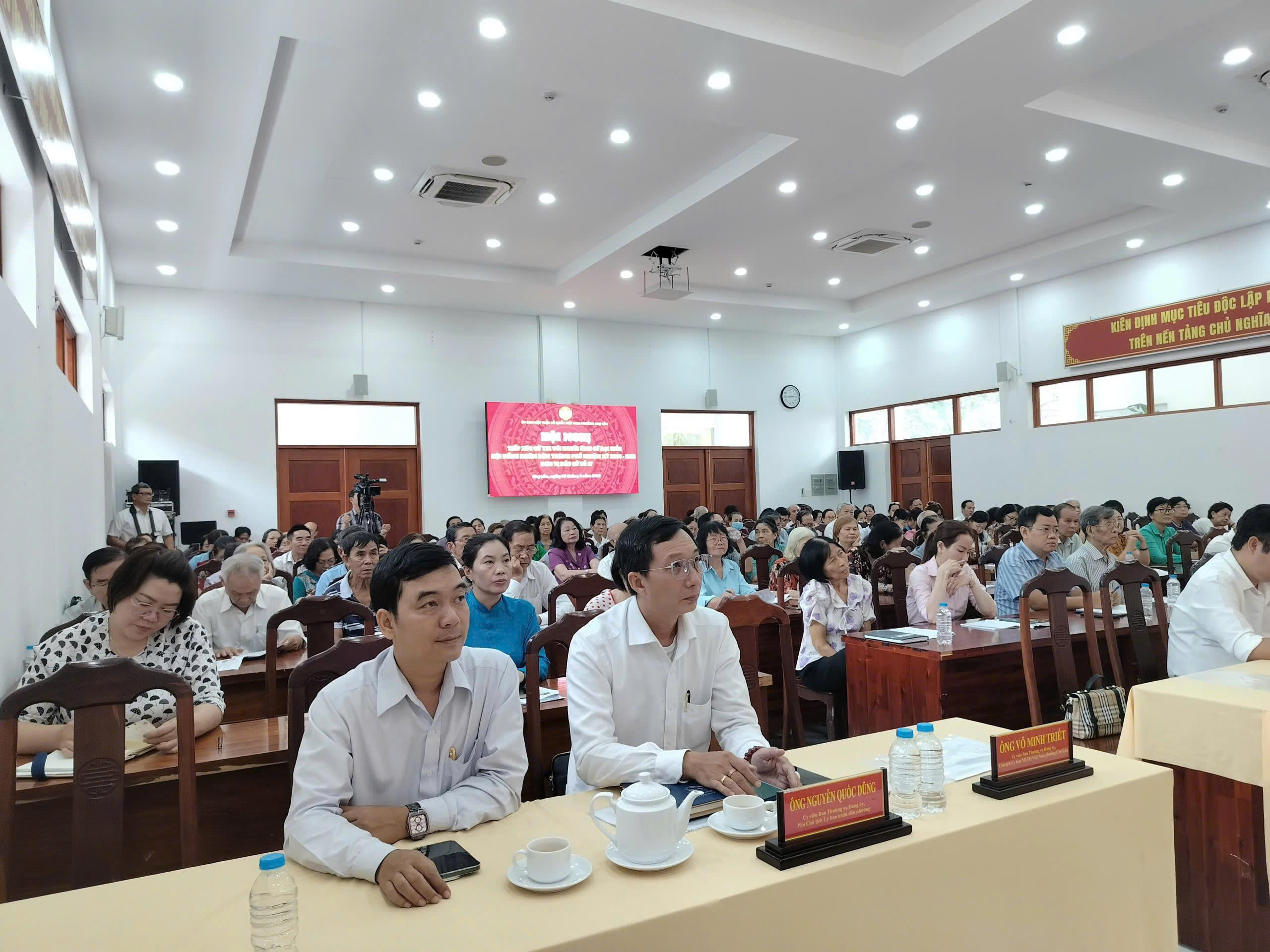 Cử tri phường Chợ Lớn mong đảm bảo an sinh, xây dựng thành phố không ma túy - Ảnh 3.