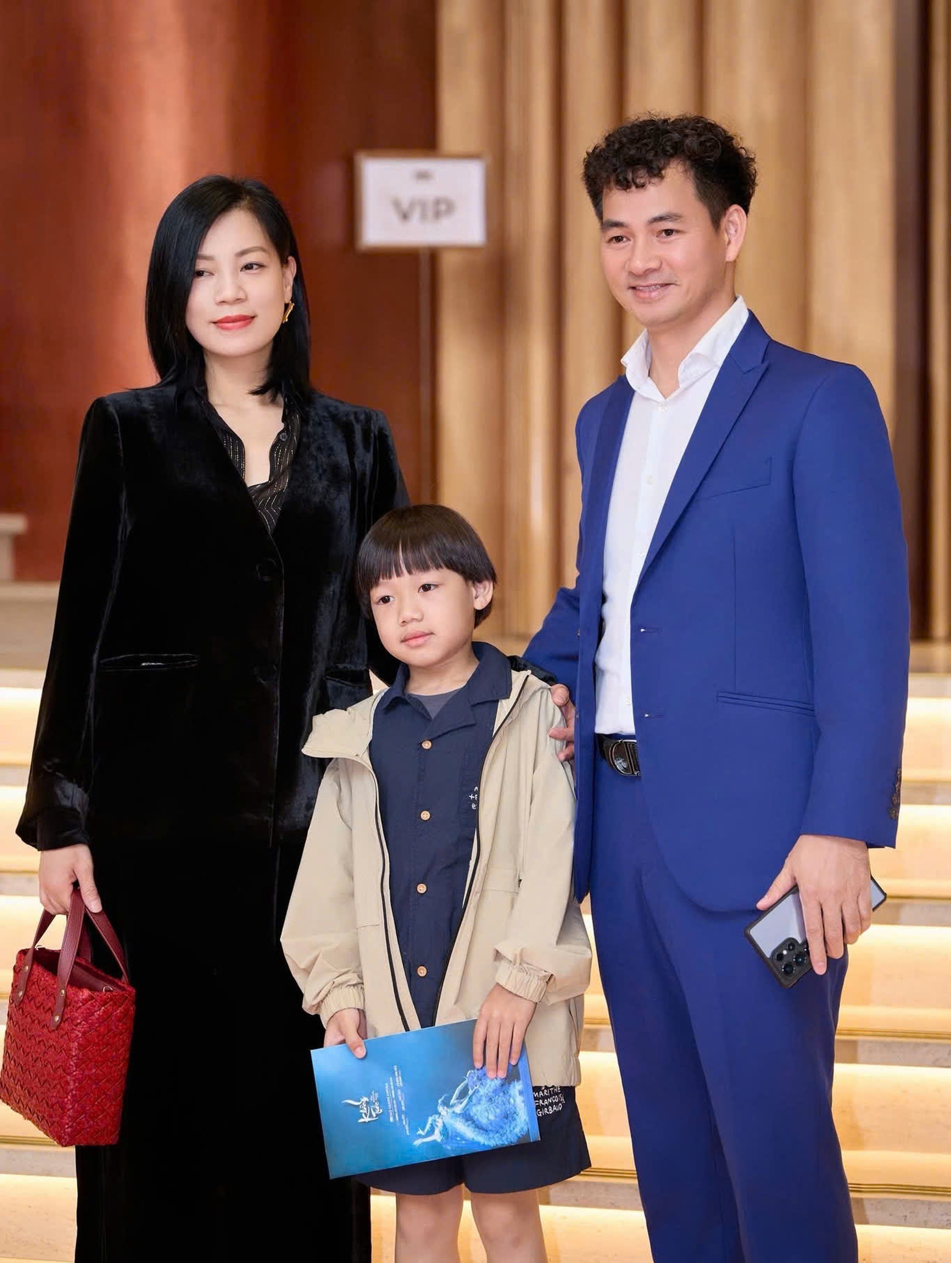 Màn vũ đạo đẹp mắt trong chương trình Khổng tước của Dương Lệ Bình - 2 Màn vũ đạo đẹp mắt trong chương trình Khổng tước của Dương Lệ Bình - 2