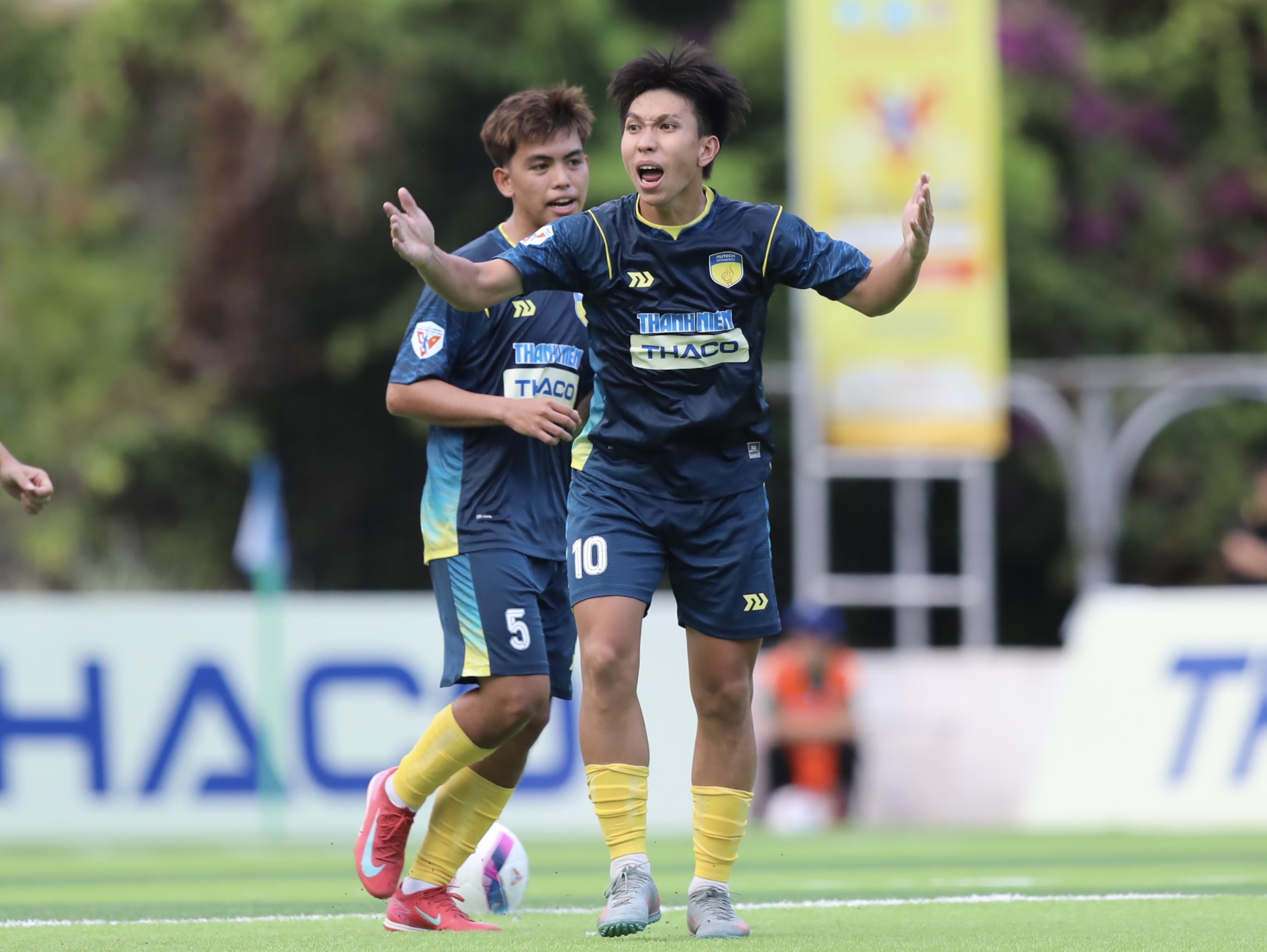 Thua sát nút ĐKVĐ Trường ĐH VH-TT-DL Thanh Hóa, Trường ĐH Công nghệ TP.HCM tiếc nuối khôn nguôi- Ảnh 4.