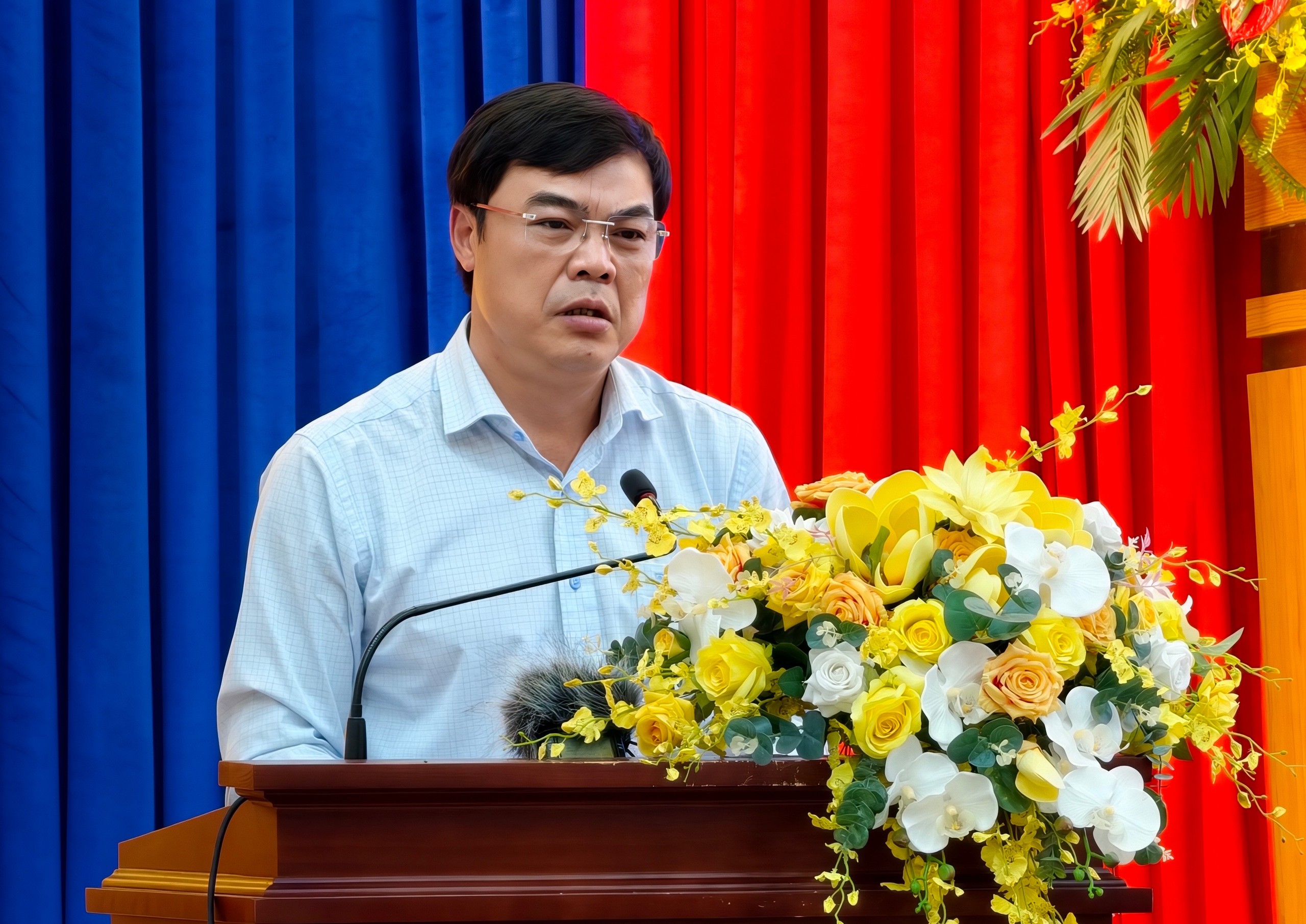 Đà Lạt phân luồng giao thông trung tâm, mở thêm nhiều bãi đậu xe 4 Phân luồng trung tâm Đà Lạt, bổ sung nhiều bãi đậu xe - Ảnh 4.