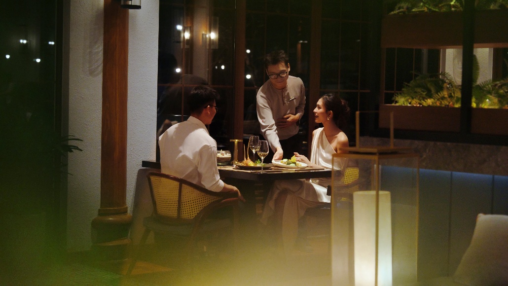 Bếp trưởng tài năng khai mở hành trình nâng tầm ẩm thực tại Radisson Blu Resort Cam Ranh- Ảnh 2.