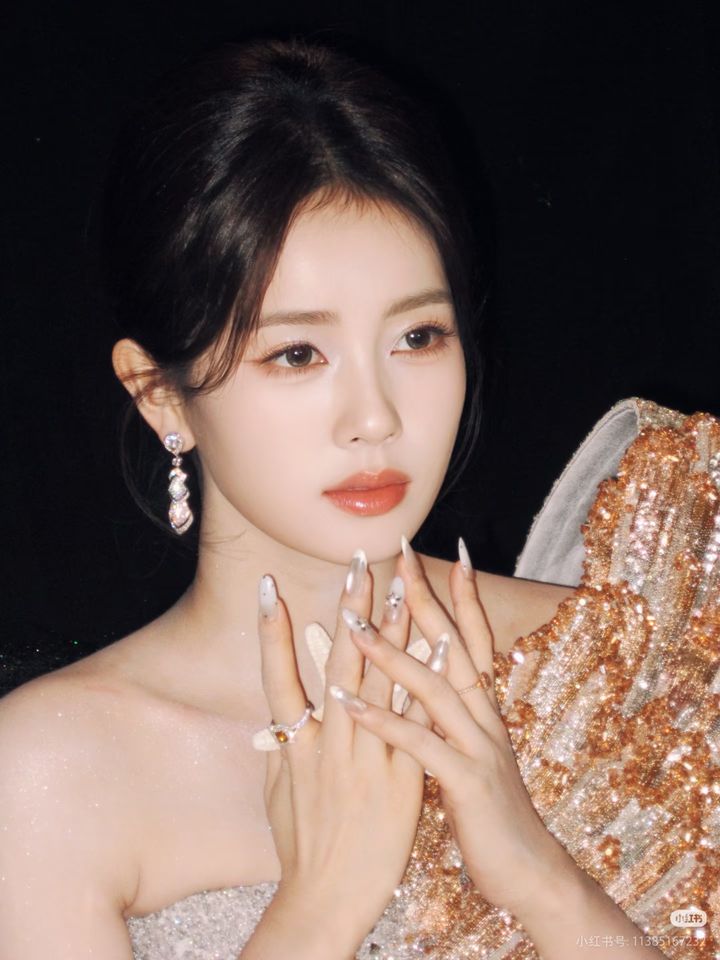 Visual này chấm điểm 9 chẳng ai dám nhận điểm 10, một cái nhíu mày cũng đủ làm lòng người bấn loạn- Ảnh 7. Visual này chấm điểm 9 chẳng ai dám nhận điểm 10, một cái nhíu mày cũng đủ làm lòng người bấn loạn- Ảnh 7.