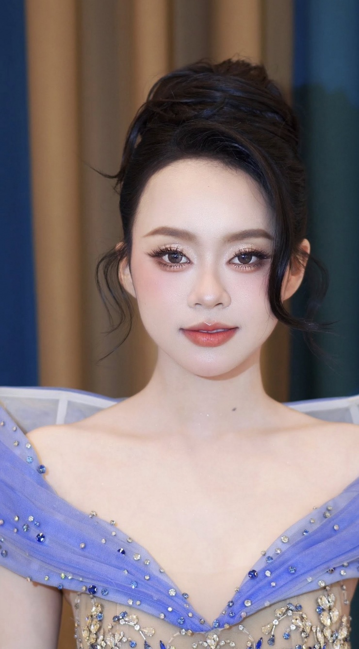 'Bản sao' Thanh Thủy vào chung kết Miss World Vietnam - 8