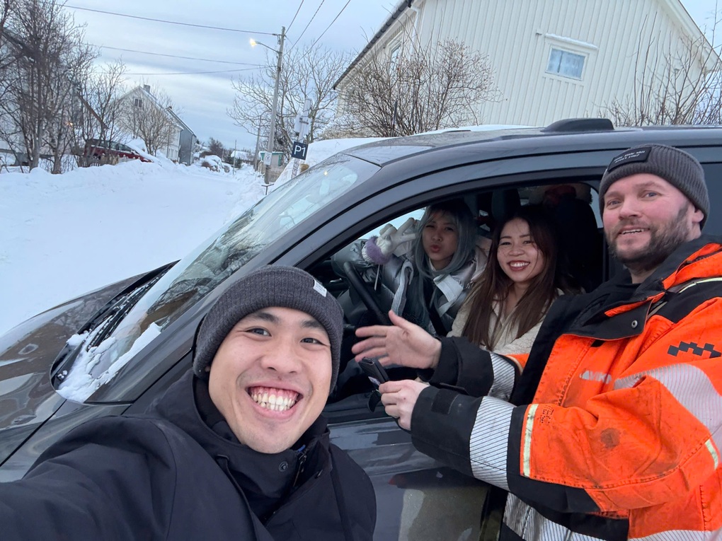 Khách Việt thuê xe du lịch Bắc Âu, bị phạt 50 triệu đồng vì... một vết xước - 2