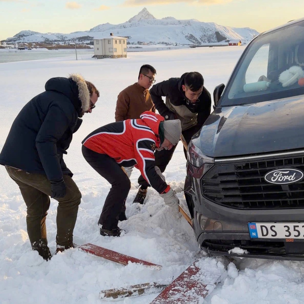 Khách Việt thuê xe du lịch Bắc Âu, bị phạt 50 triệu đồng vì... một vết xước - 3