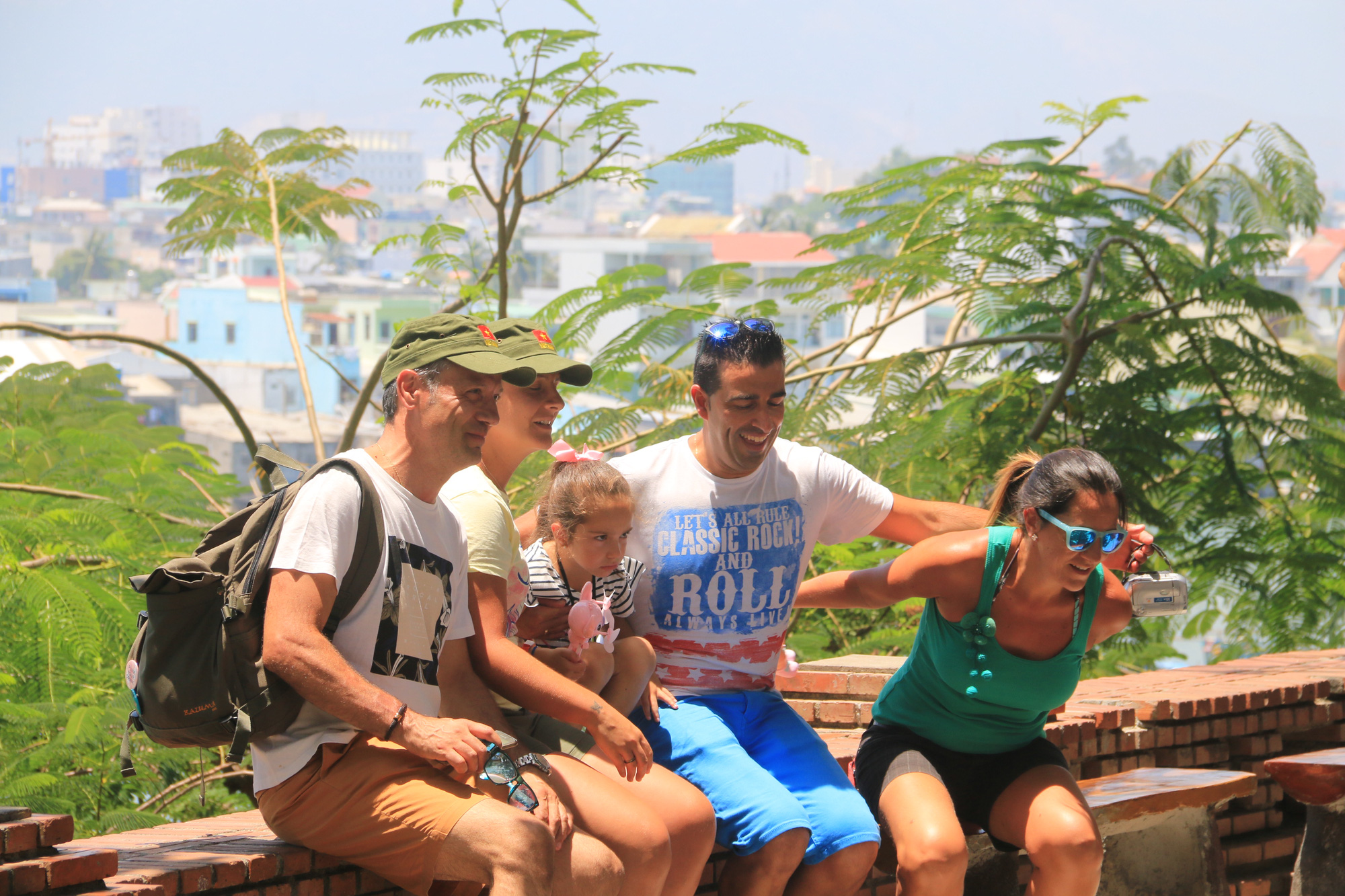 Khánh Hòa: Sẽ đón 18,8 triệu lượt khách du lịch trong năm 2026- Ảnh 2.