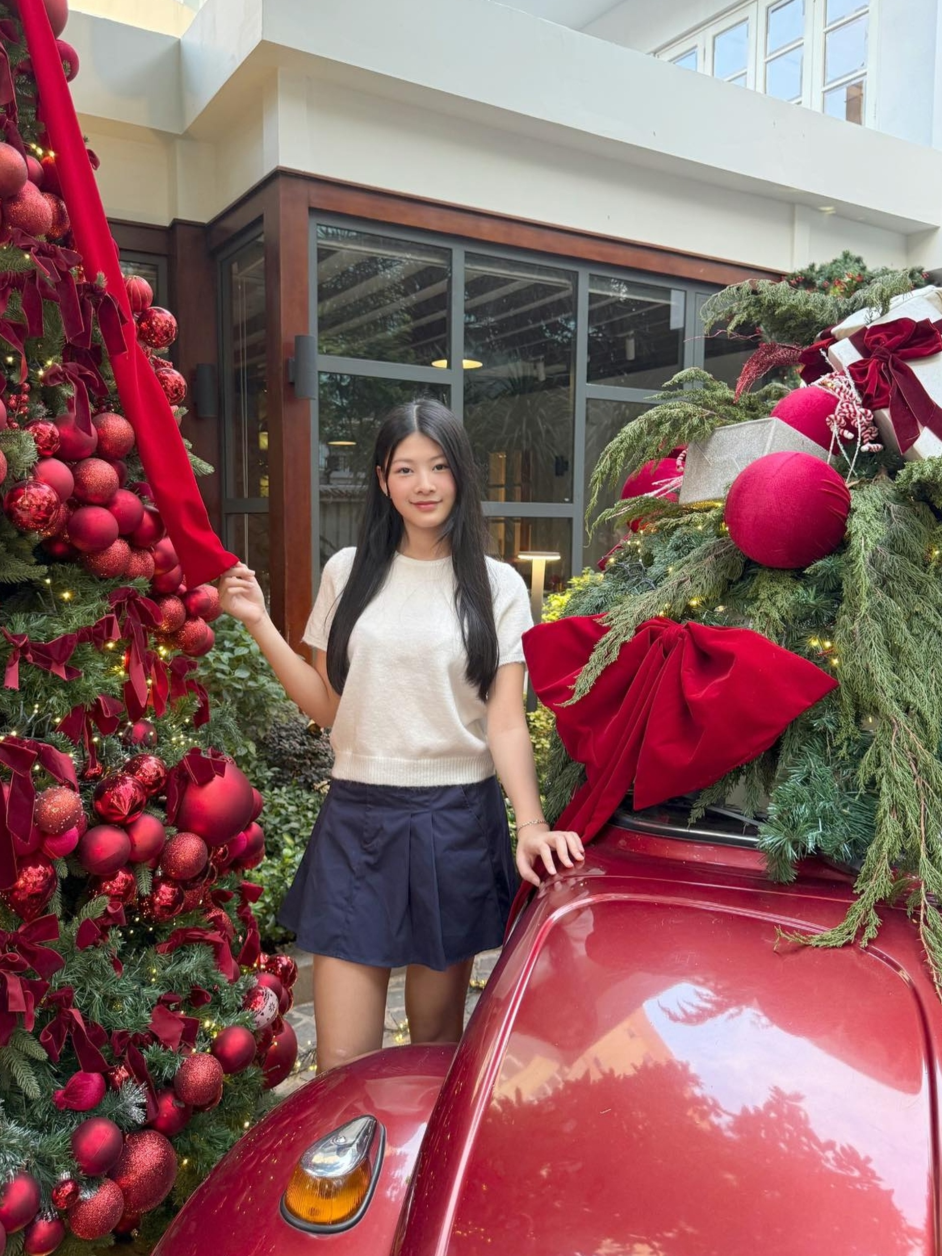 Con gái Bình Minh: Tuổi 17 chân dài như hoa hậu, chơi thể thao cừ khôi - 4