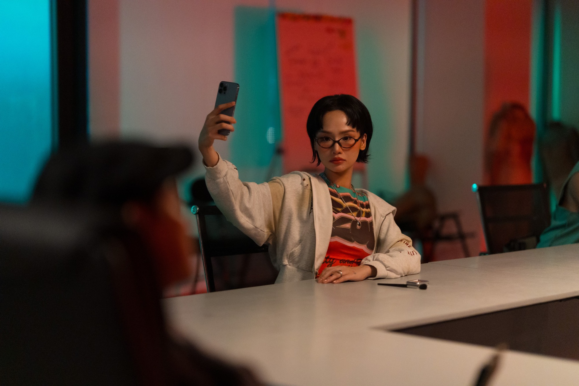 Việt Nam có duy nhất 1 mỹ nhân đổi đời nhờ giống bà lão 70 tuổi, nhan sắc hiện tại thăng hạng gấp 1000 lần- Ảnh 6.