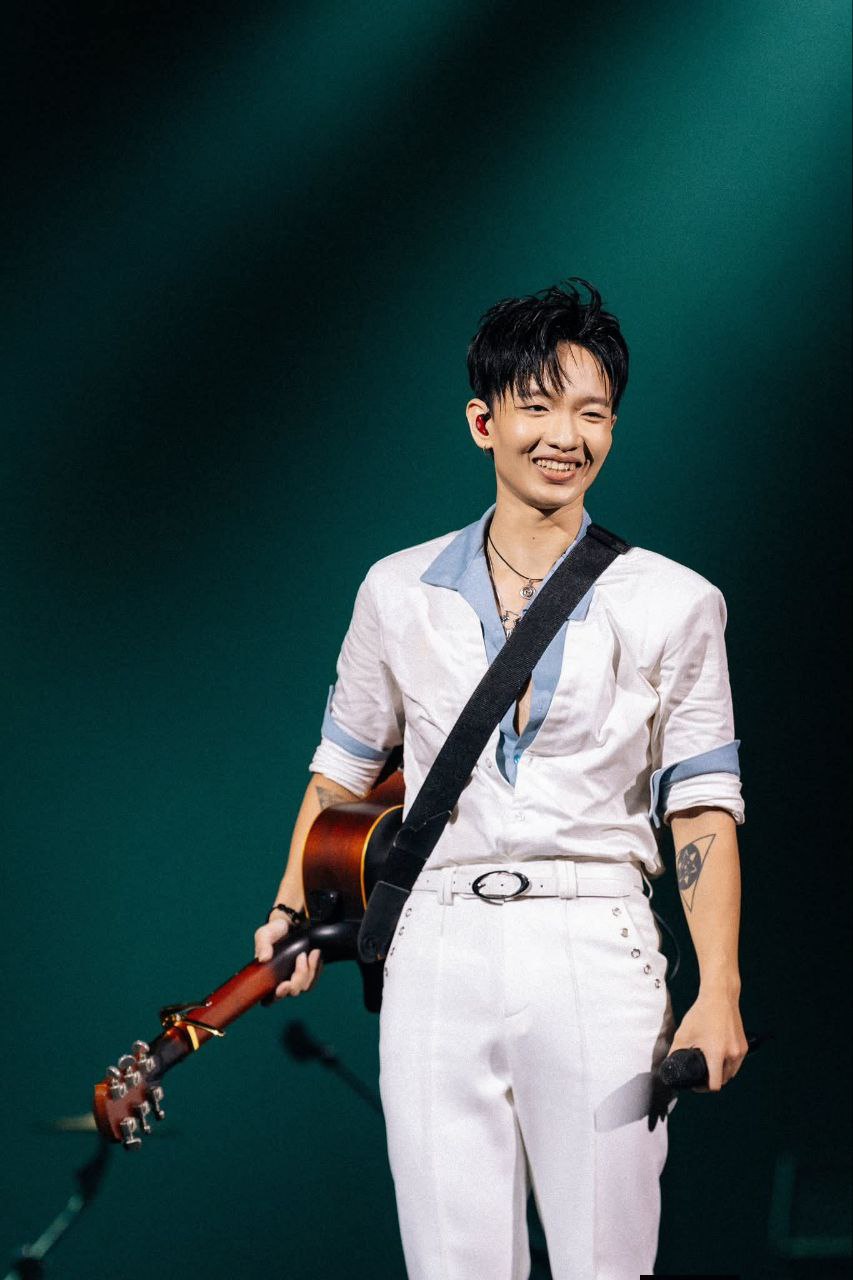 Nam ca sĩ Việt có vợ như 