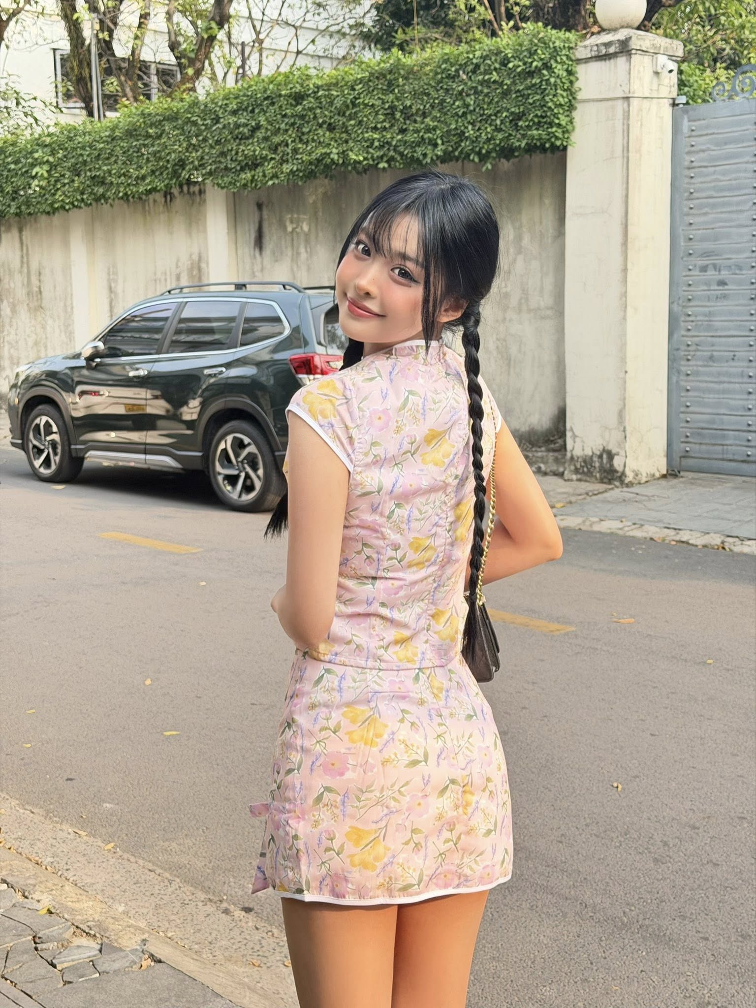 Gái xinh chụp photobooth cùng HIEUTHUHAI, không phải Tăng Mỹ Hàn: Nhan sắc và style đều xuất sắc- Ảnh 6.