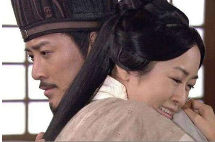 Vì sao người Trung Quốc có câu 'đừng học cách Khổng Minh kén vợ'?- Ảnh 4.