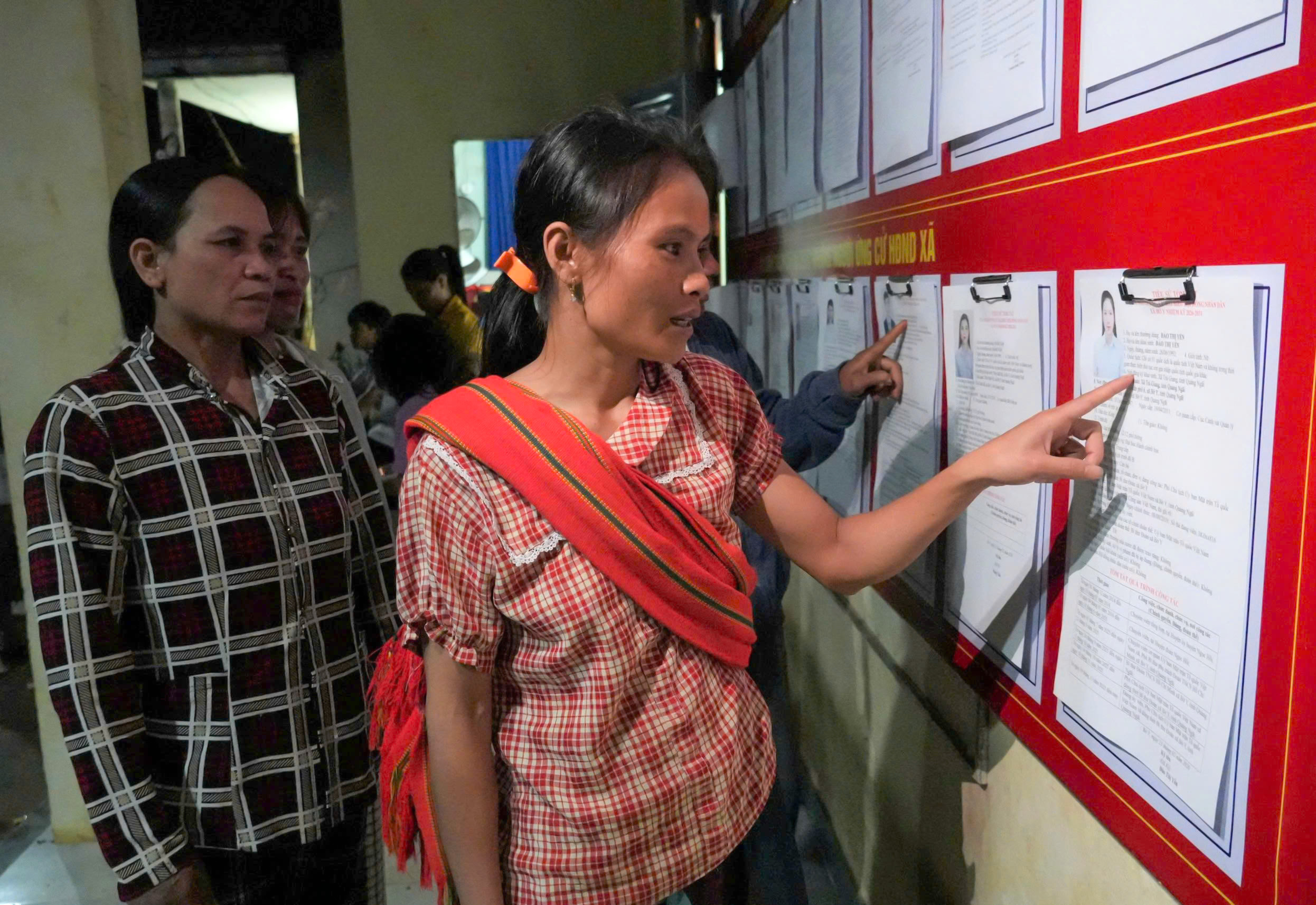 Vùng đất ‘3 biên’ ở Quảng Ngãi sẵn sàng cho Ngày hội non sông- Ảnh 4.