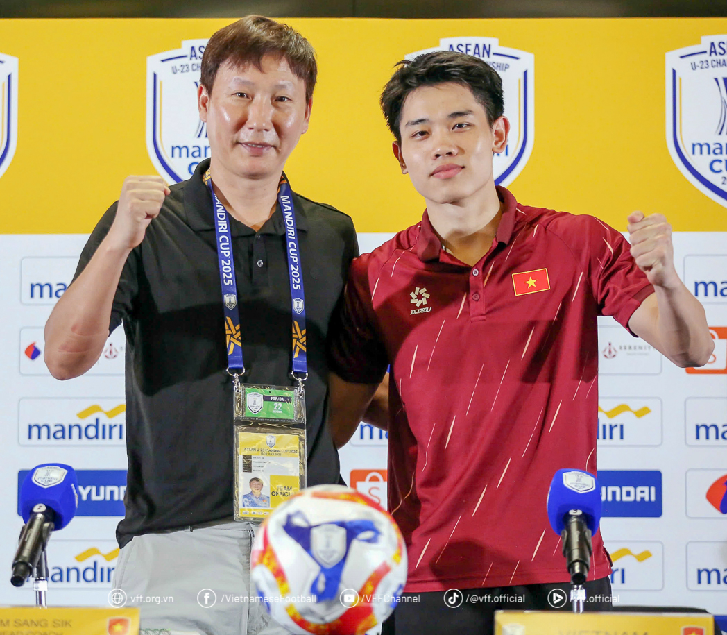 Vì sao Nguyễn Đình Bắc tịt ngòi? - Ảnh 5.