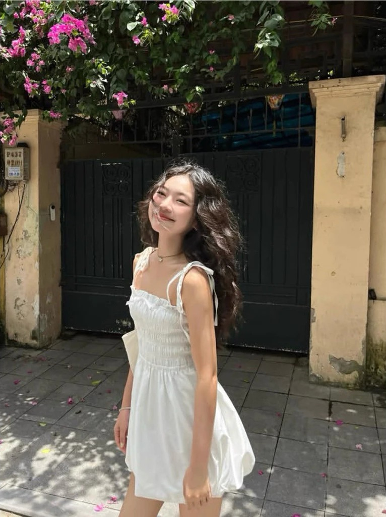 Cô nàng quản lý của Jennie (BLACKPINK): Mê phong cách minimalism, mặc đơn giản nhưng đẹp bền vững- Ảnh 19.