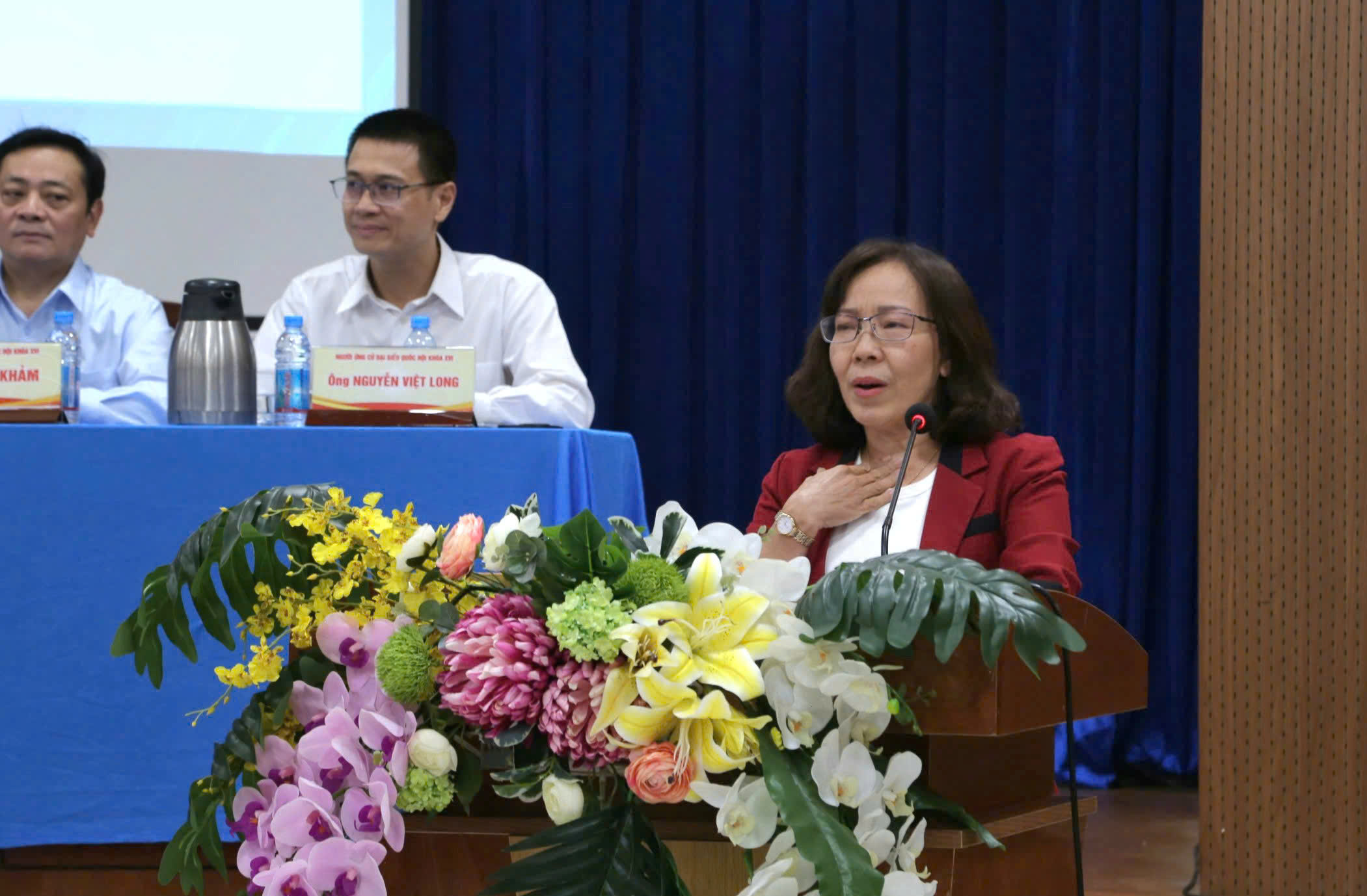 Ứng viên Đại biểu Quốc hội đau lòng khi tiền lương công nhân chỉ đủ sống, chưa có tích luỹ - Ảnh 7.