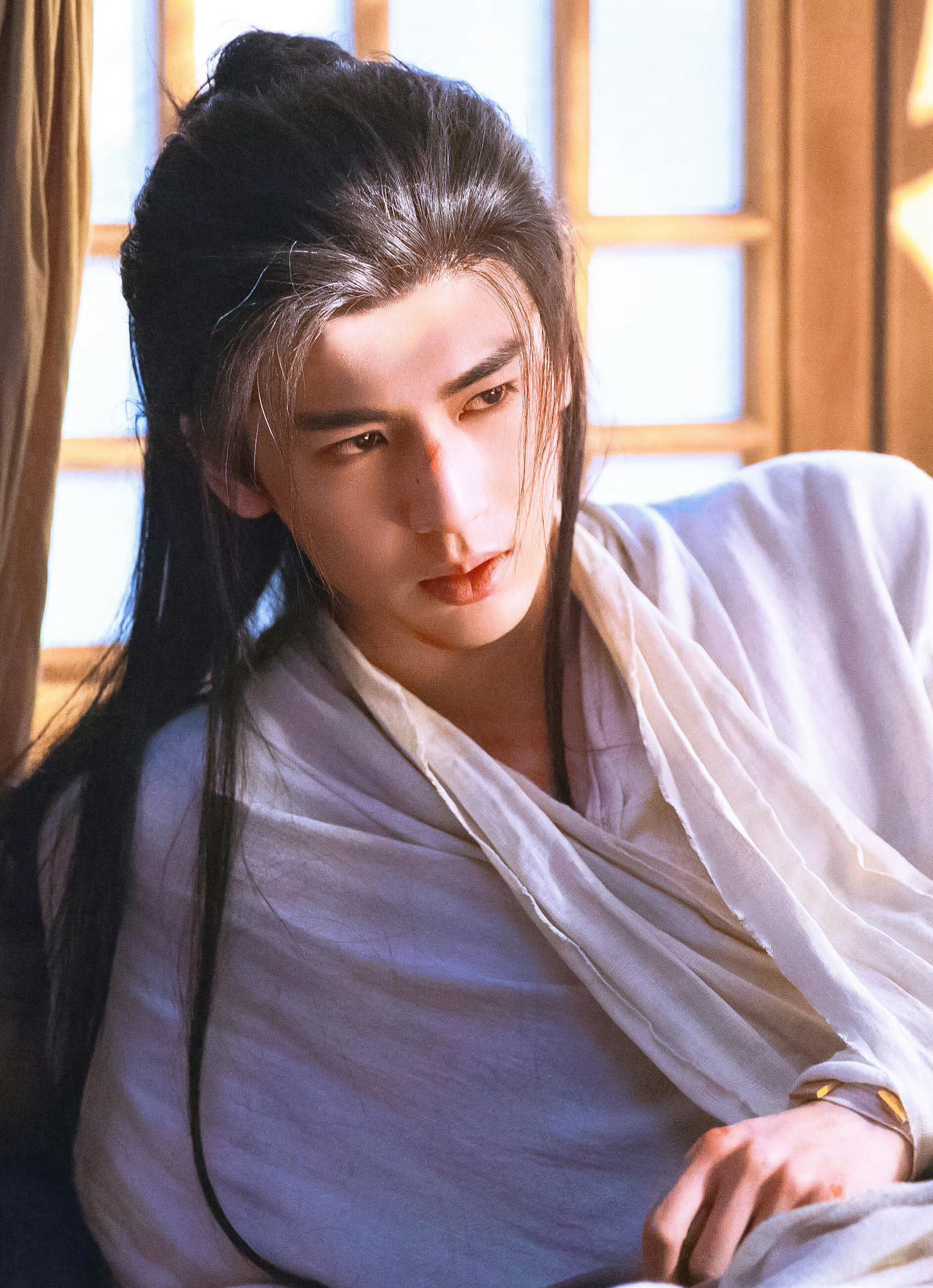 1773131531 976 Vi than dung sau cac canh quay tuyet my cua