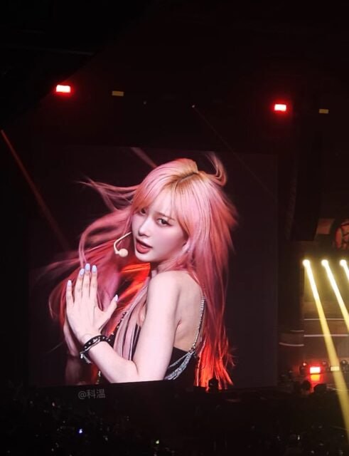 Visual khác lạ của mỹ nhân 