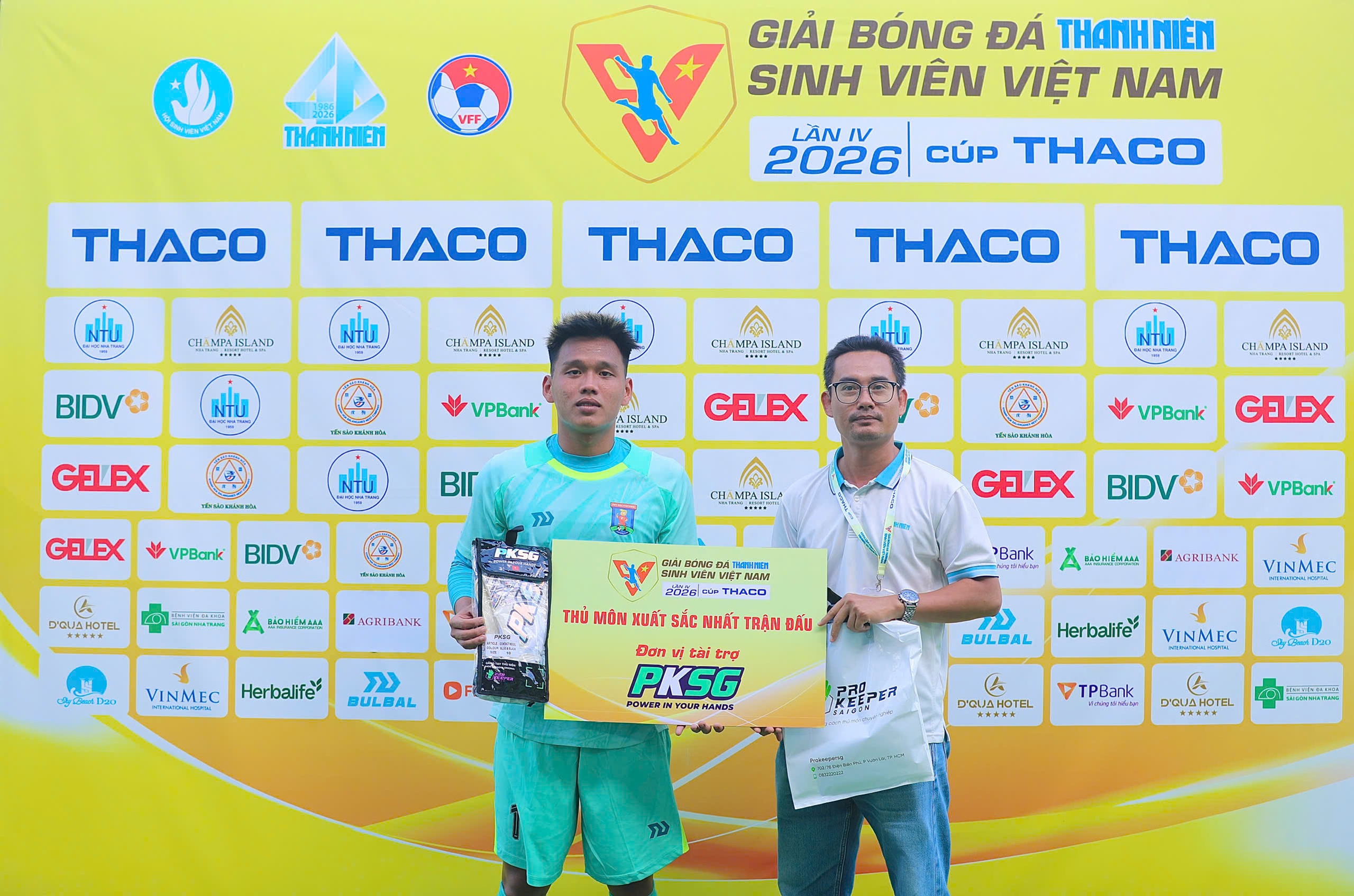 Cựu trung vệ HAGL: 'Tôi học được cách huấn luyện từ thầy Giôm'- Ảnh 4.