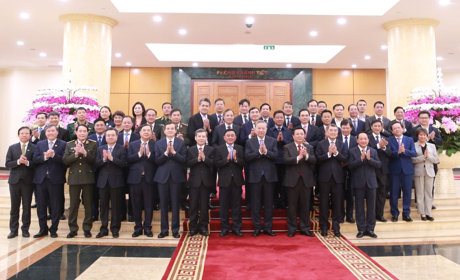 Tổng Bí thư Tô Lâm trao quyết định thành lập Hội đồng Lý luận Trung ương  - Ảnh 3.