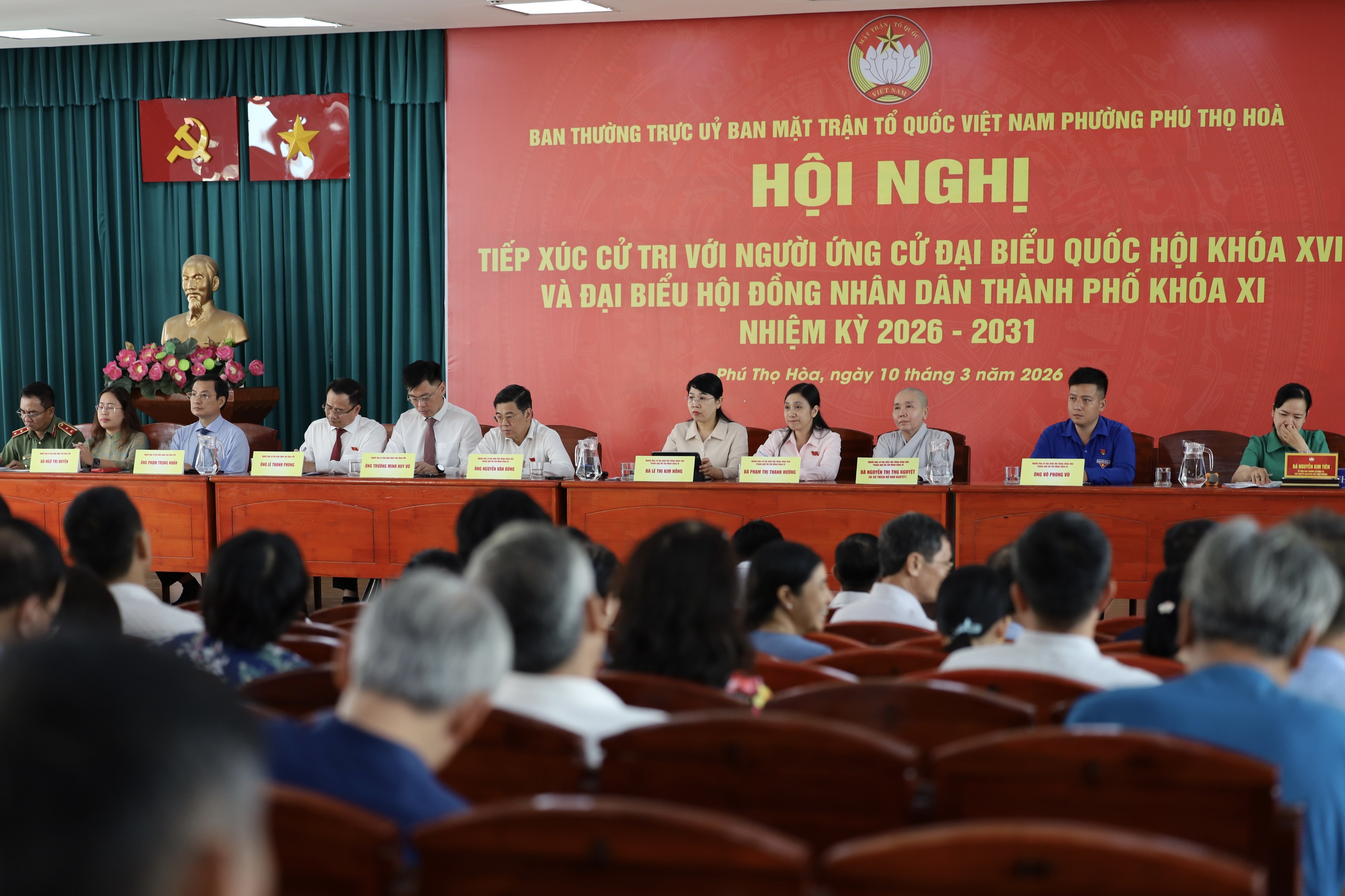 Cử tri TPHCM nhắc nhở đại biểu trúng cử phải giữ trọn lời hứa với dân - Ảnh 6.