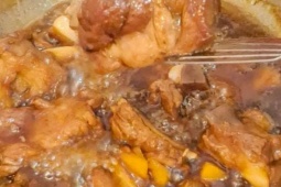 Bộ phận ngon nhất của con heo, giàu collagen, vitamin, đem làm món này mềm thấm, đẹp mắt, cực kỳ hao cơm