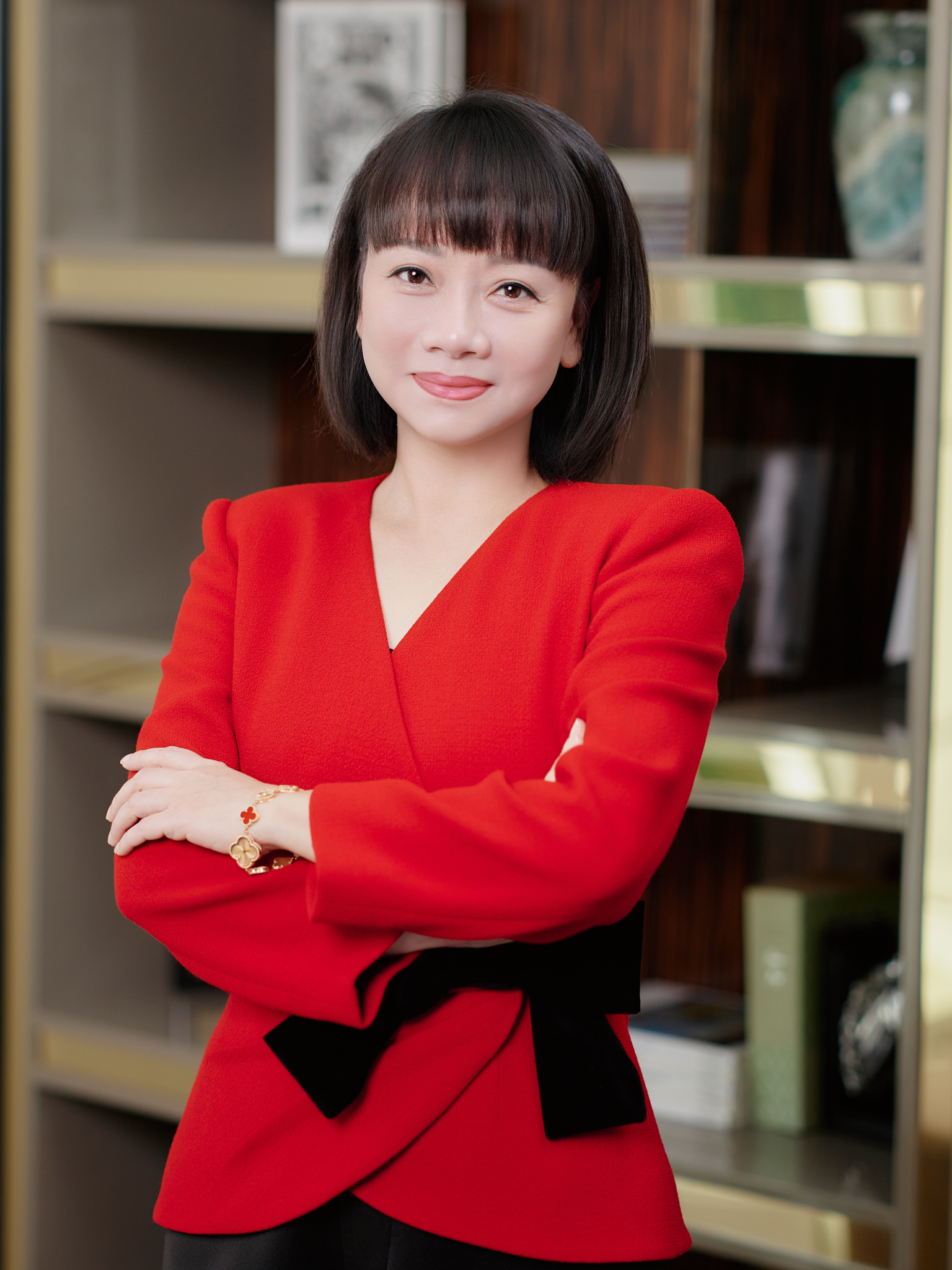 Việt Nam lần đầu có 8 tỉ phú USD, ông Phạm Nhật Vượng tiếp tục dẫn đầu- Ảnh 3.