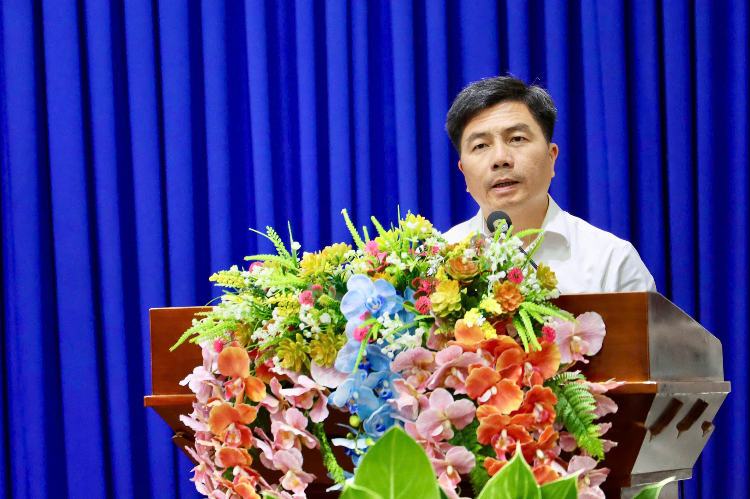 Giám đốc Sở Quy hoạch - Kiến trúc: Quy hoạch là chìa khóa giảm kẹt xe TPHCM - Ảnh 4.