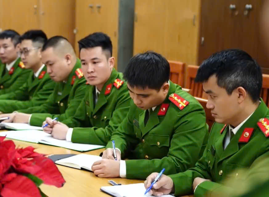 Chiến sĩ trinh sát trẻ trong cuộc truy vết 5.300 tỷ của “đế chế” Mr Pips: 