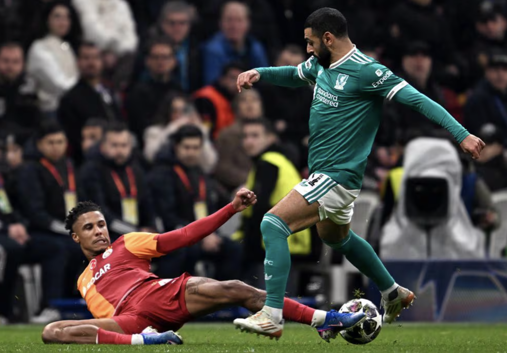 Liverpool lại thua sốc ở Thổ Nhĩ Kỳ, Galatasaray bay bổng với 