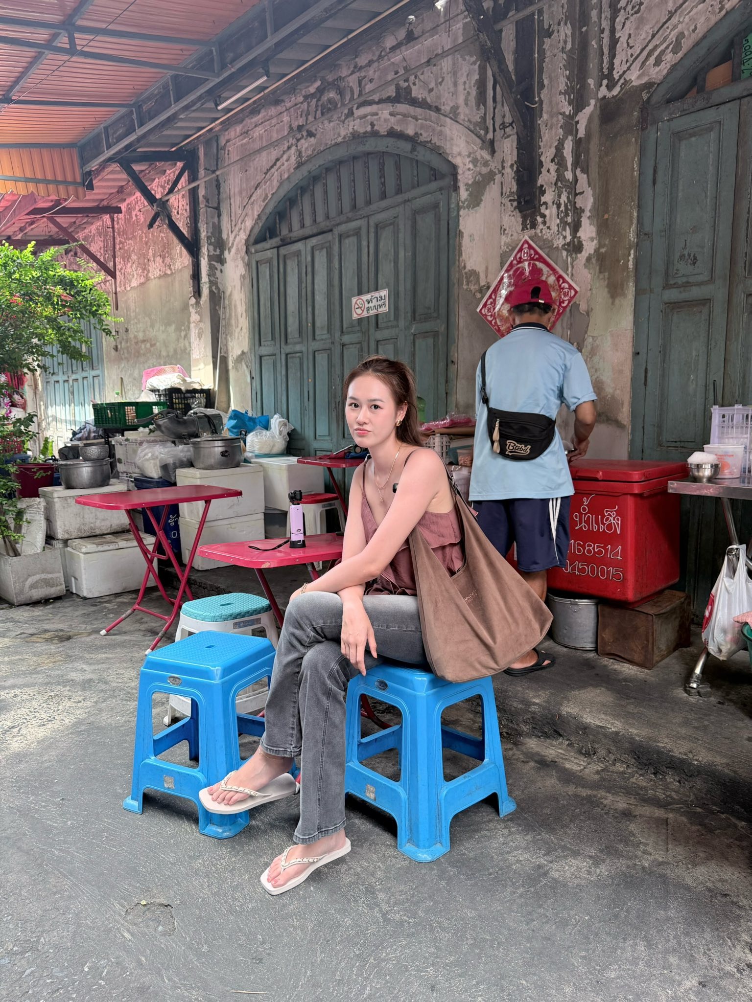 Mỹ nữ lái Porsche viral TikTok: 1 giây lướt qua cũng khiến người khác ngoái nhìn, nhận mưa lời khen vì mặc đẹp- Ảnh 6.