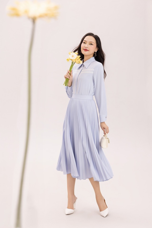 Những mẫu áo đẹp nhất nên phối cùng chân váy xếp ly  - Ảnh 8.