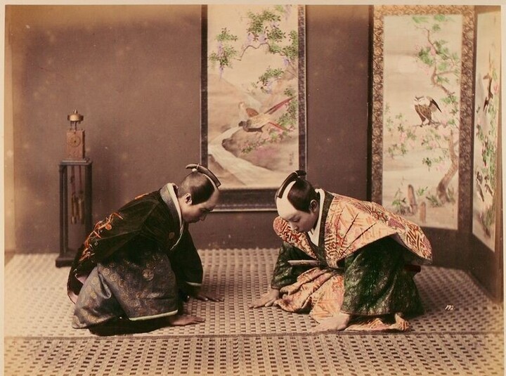 Vì sao người Nhật Bản luôn cúi người khi chào?- Ảnh 3.