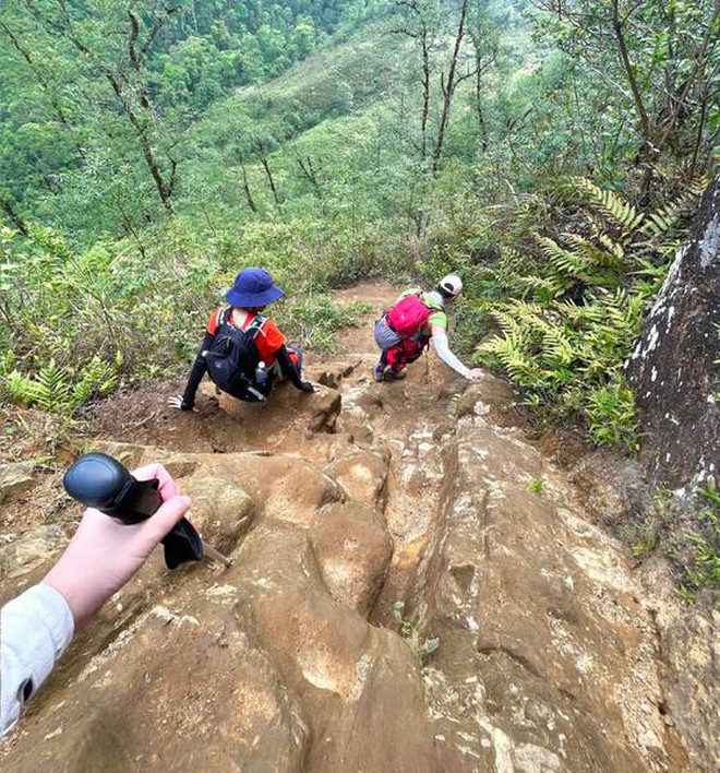 Đỉnh núi xuất hiện trong “Ai là triệu phú”: Nằm ở ranh giới Lào Cai và Lai Châu, thuộc hàng top Việt Nam- Ảnh 5.
