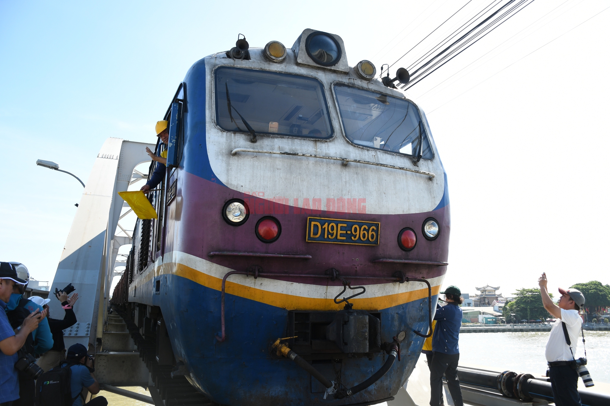 Sự cố cầu Ghềnh khắc phục thành công , tàu chạy qua an toàn sau 5 ngày gián đoạn - Ảnh 11.